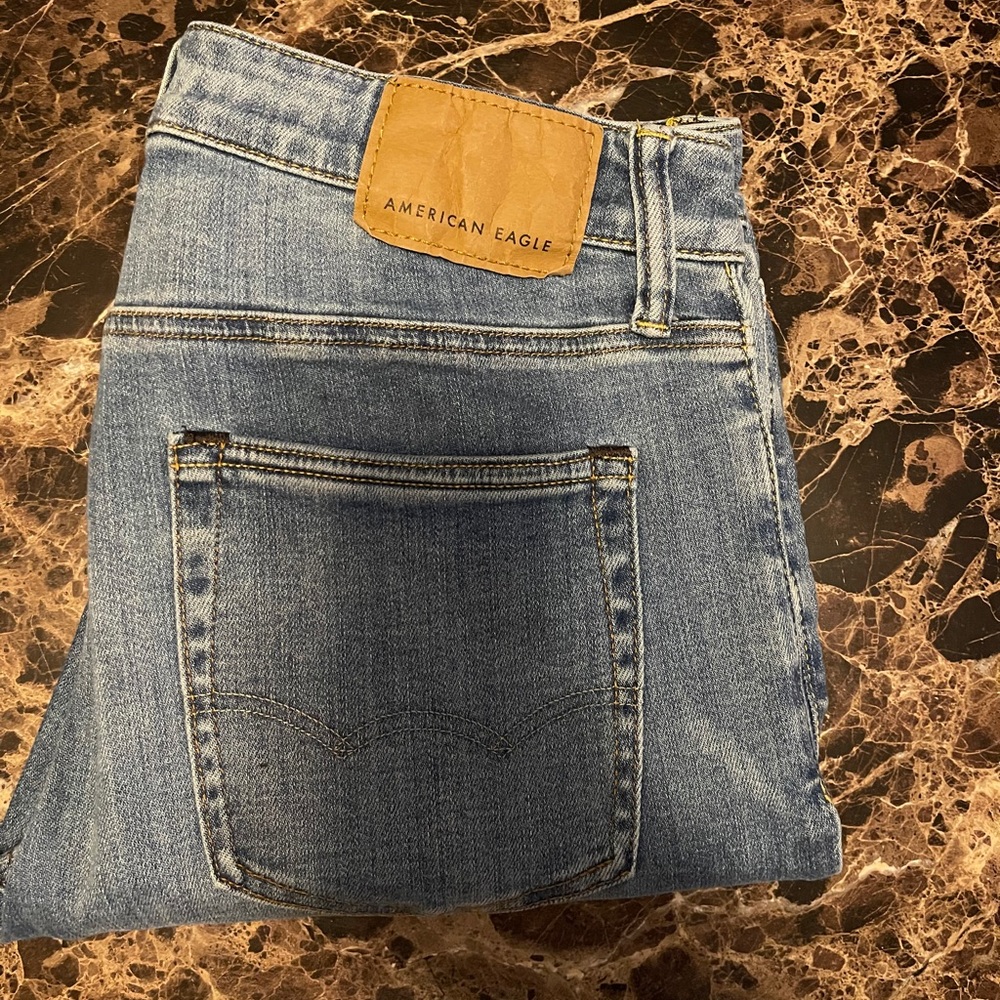 American Eagle Jeans !!SALE ONLY TONIGHT !!